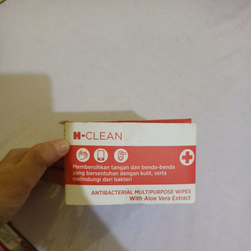 (NEW) H-Clean Antibacterial Multipurpose Wipes with Aloe Vera Extract isi 20travel pack