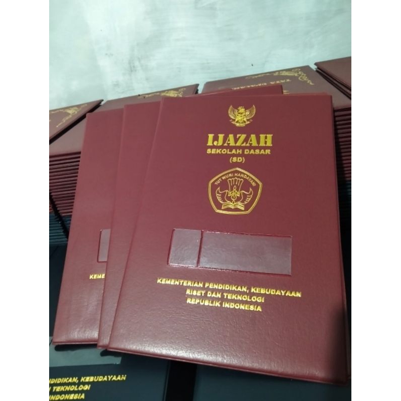 

Map Ijazah SD || Sampul Ijazah SD. Isi 6 Lembar (Umum)