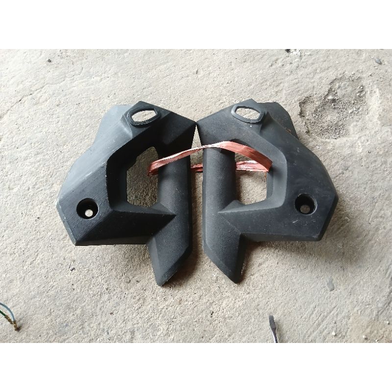 kupingan lampu depan cb150 Verza original