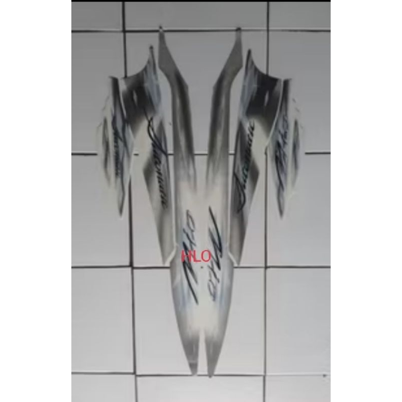 Lis striker striping Yamaha Mio sporty full body th 2009/2010PUTIH