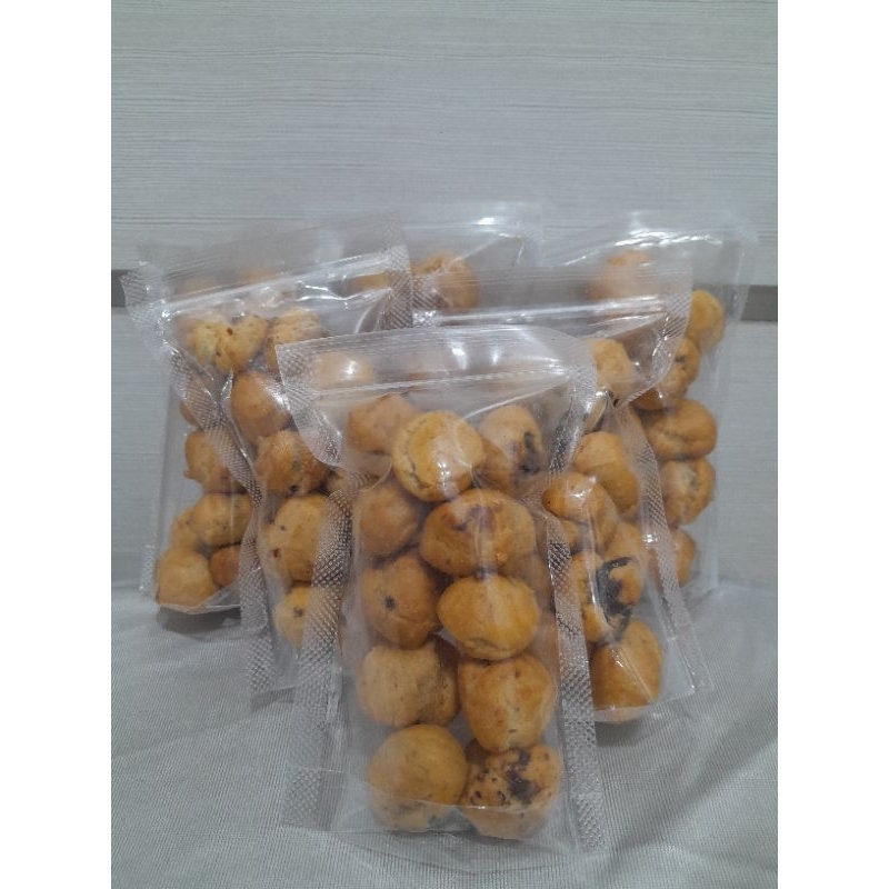 

Soes kering coklat chokoreto