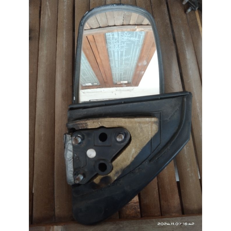 Spion_Kiri_Daihatsu_Ceria