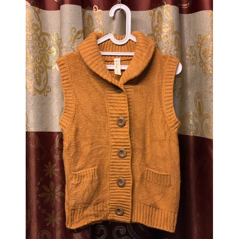 branded Niko and - preloved baju vest / outer rajut two pocket gemas