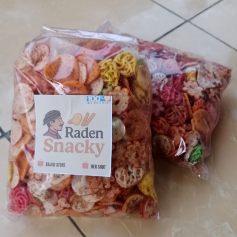 

Seblak Kerupuk Mix Pedas extra daun jeruk
