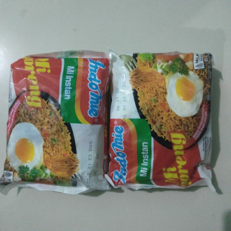 

Indomie goreng spesial tanpa telur