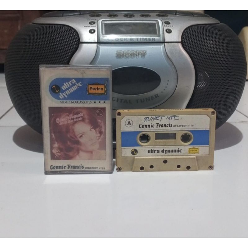 Kaset Pita Connie Francis