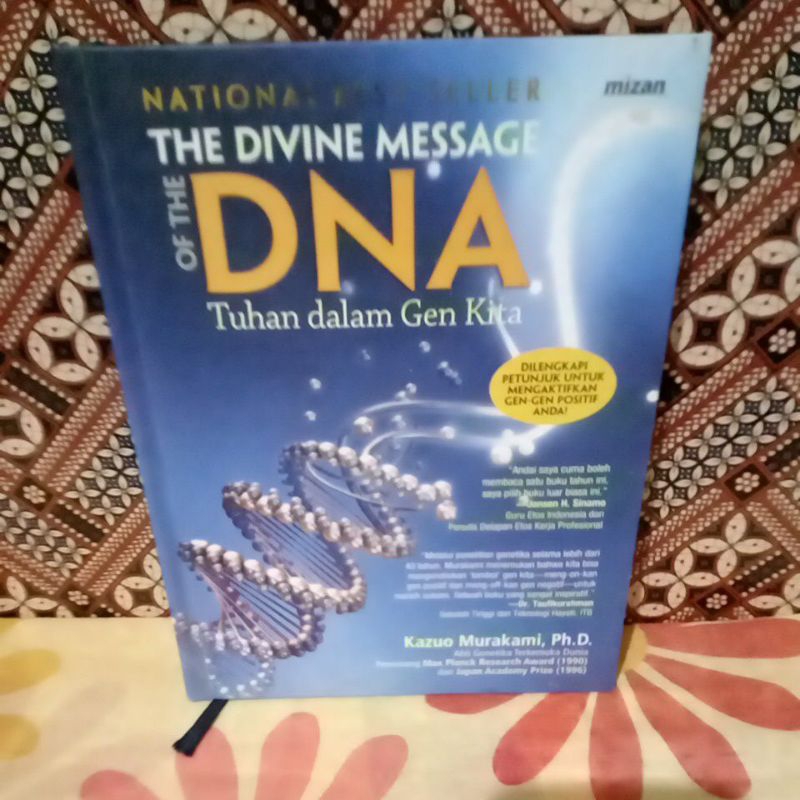 THE DIVINE MESSAGE OF THE DNA