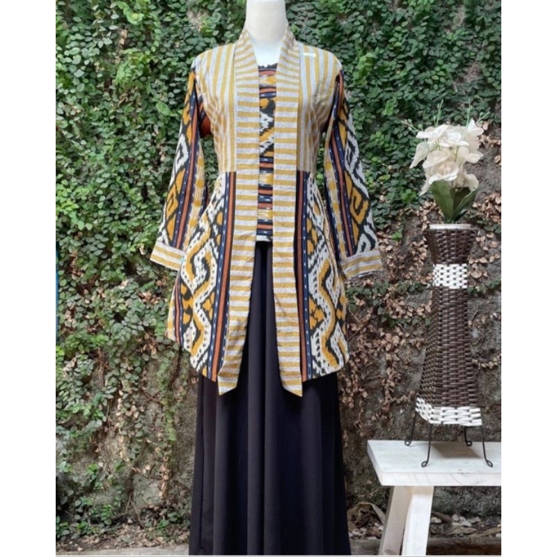 Kebaya Kutu Baru Lurik kombinasi tenun ikat/semi tunik/sragam kantor/tradisional