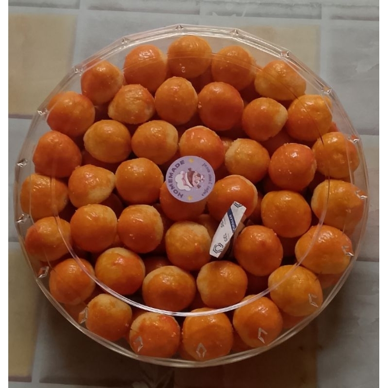 

nastar isi nanas toples 500 gram