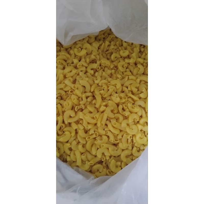 

makaroni mentah bantet 1KG jaminan kualitas terbaik