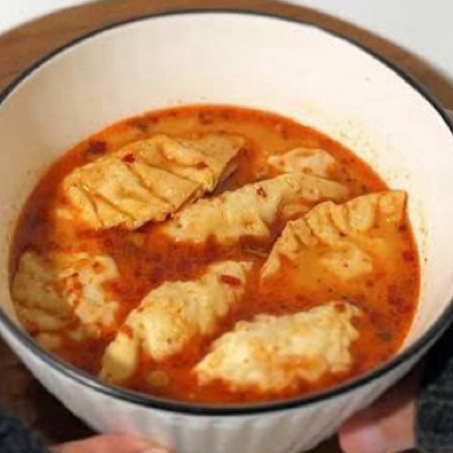 

wonton Kuah Keju Creamy Chili Oil