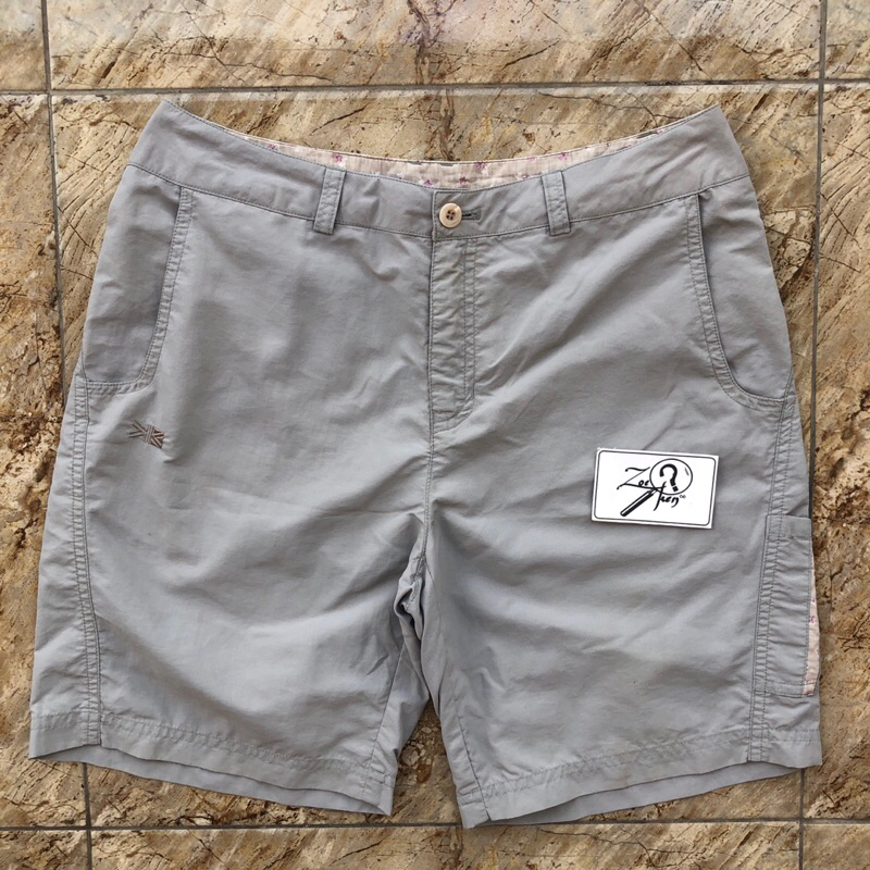 CELANA PENDEK KARRIMOR OUTDOOR CEWE ABU