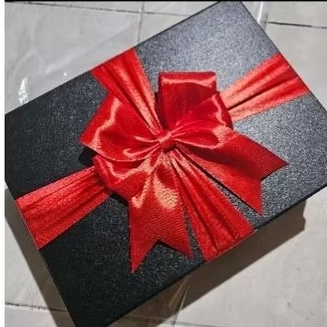 

HARDBOX FREE PITA KOTAK KADO EXCLUSIVE HAMPERS BOX UNTUK HADIAH