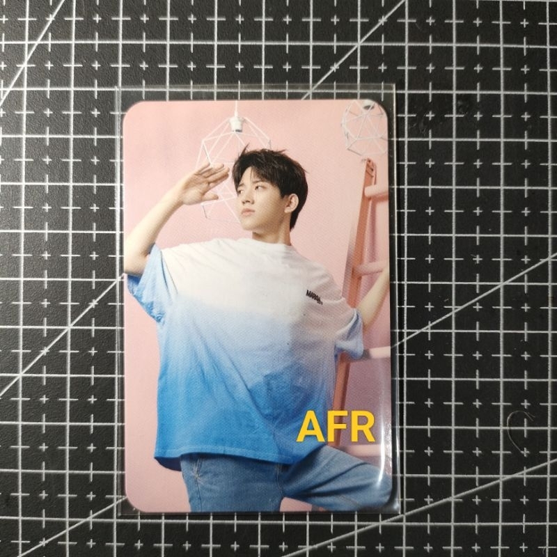 DOWOON DAY6 GRAVITY DAY6 WORLD TOUR - PHOTOCARD / PC OFFICIAL