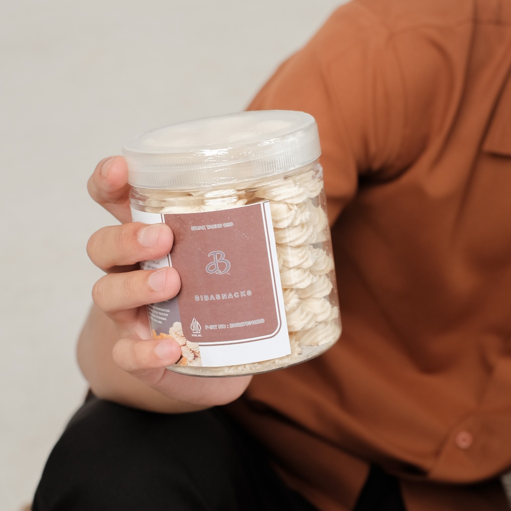 

RK12 Beli 1 Gratis 1 Kue Sagu Keju Lumer by Biba Snacks Ukuran Toples 600 ML