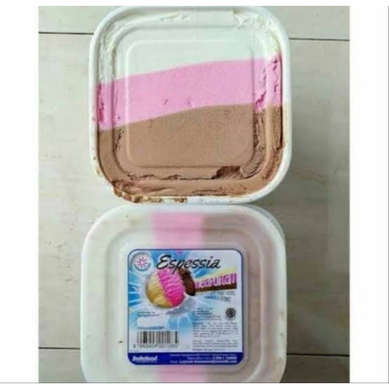 

es krim neapolitan Indofood 3 rasa vanilla, strawbery, cokelat