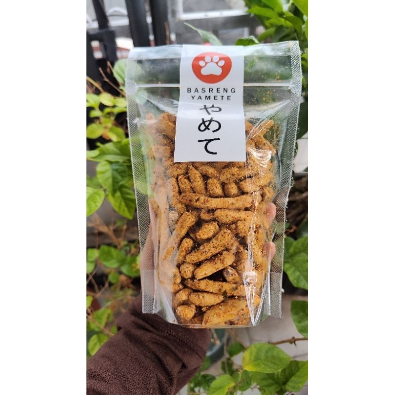 

Basreng Pedas Yamete Daun Jeruk