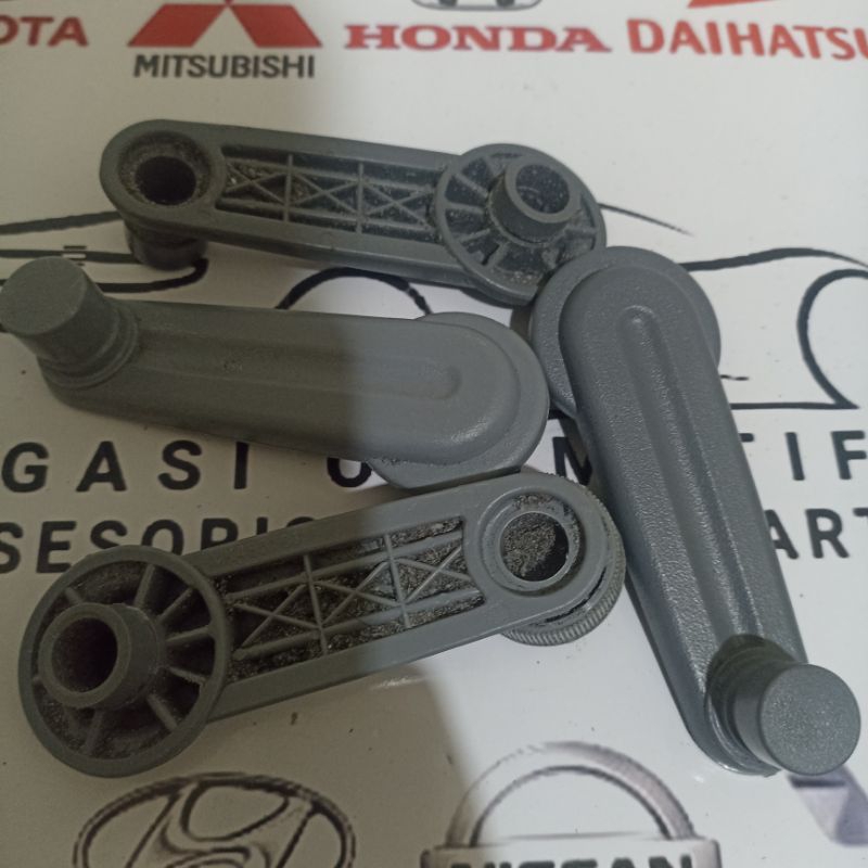 Handel Putaran Kaca Mobil PS CANTER PS 125 ORIGINAL