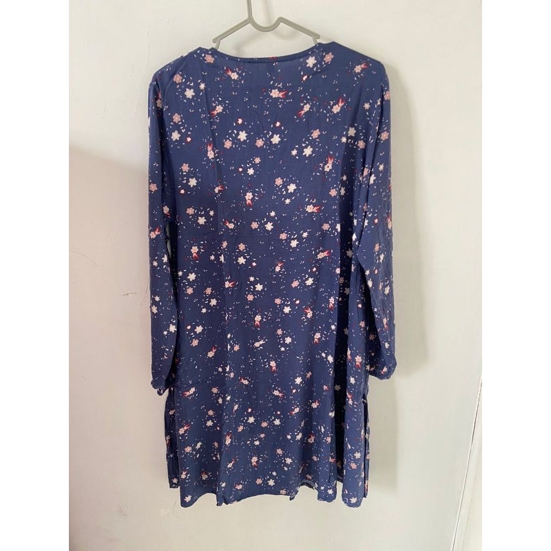 preloved vanilla hijab