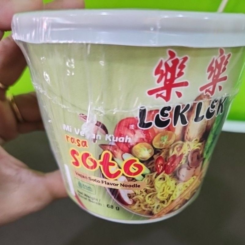 

MIE CUP / VEGETARIAN / MIE VEGAN RASA SOTO 68GRAM