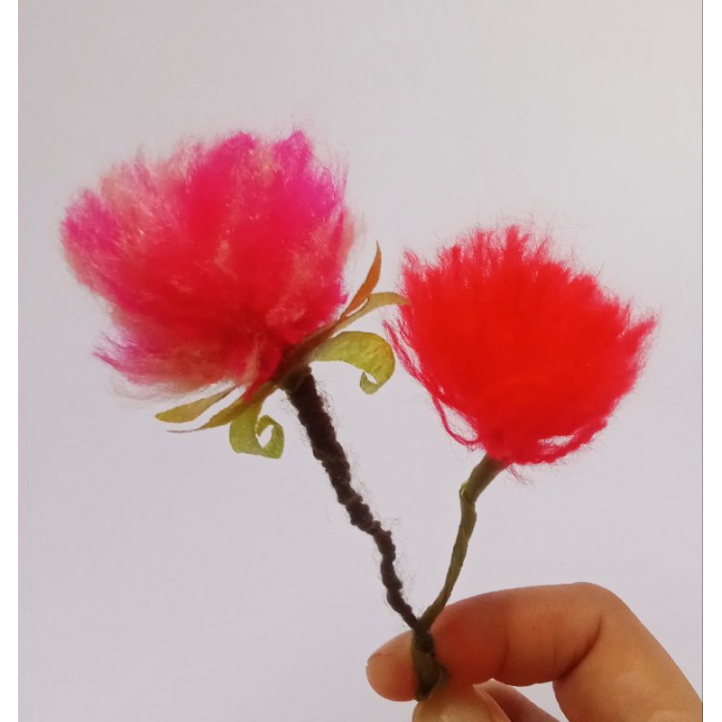 Bunga Kerajinan Tangan dari benang wol/Bunga Plastik/Bunga DIY/Bunga dari Barang Bekas