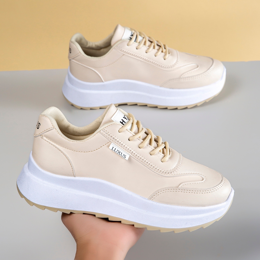 Grosir Sepatu Sneakers Olahraga Wanita Cewek Perempuan Dewasa Dengan Desain Kekinian Casual Model