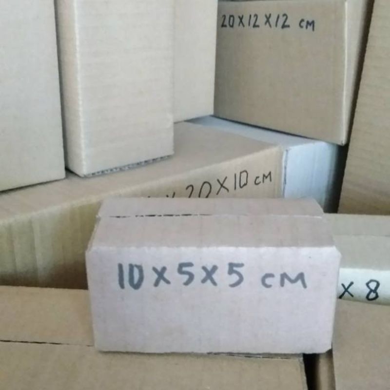 

kardus 10x5x5 cm