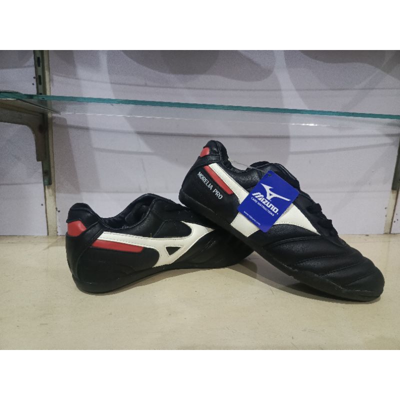 Sepatu Futsal kulit Size 38
