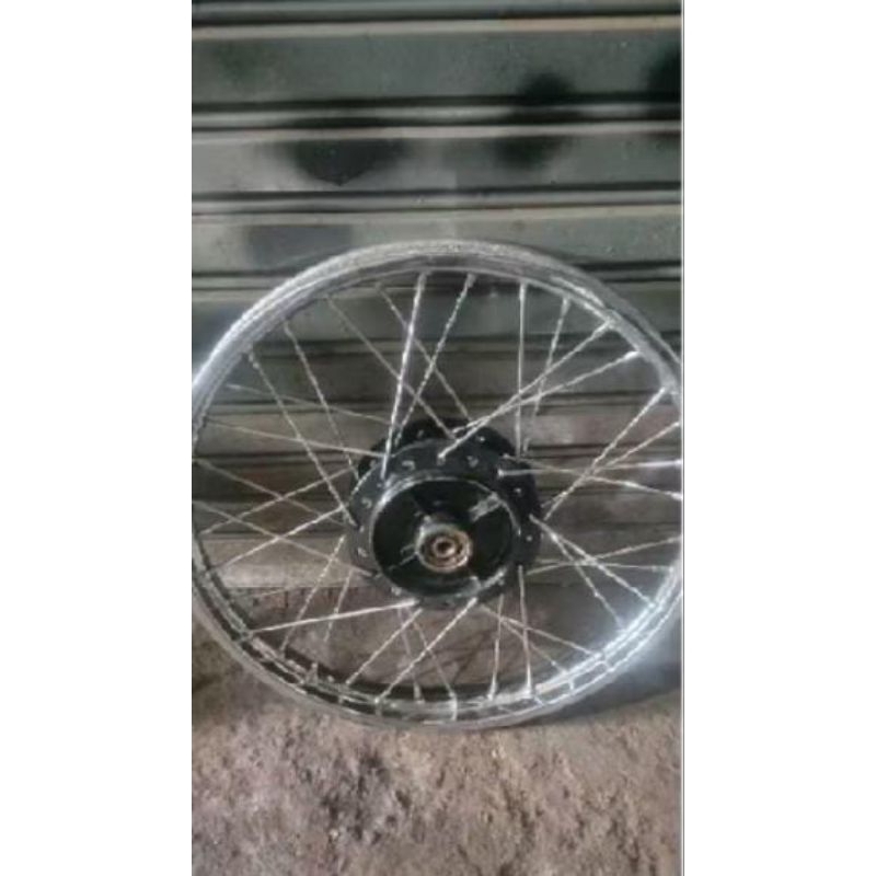 velg jari jari/pelek ruji belakang Yamaha alfa,foz,fiz r,Vega lama,Jupiter lama,tromol kecil