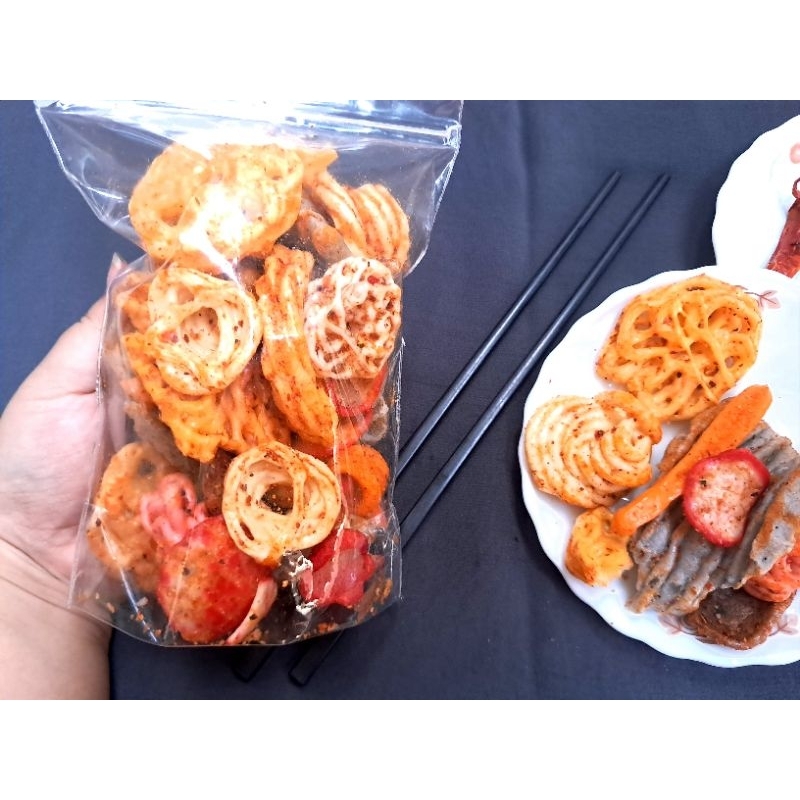 

KERUPUK SEBLAK MIX PEDAS DAUN JERUK 75gr