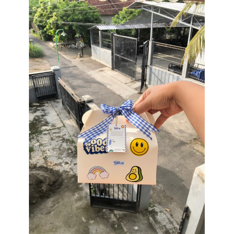 

Gable box (Kosongan) | Kado ultah | Graduation