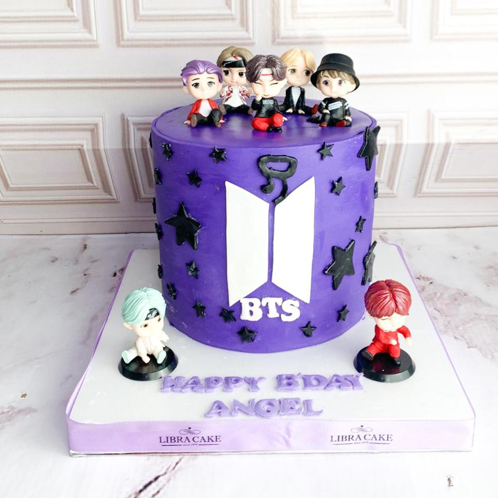 

Kue Ulang Tahun/Birthday Cake/Kue Ultah tema BTS/Kue BTS/Kue Birthday jakarta