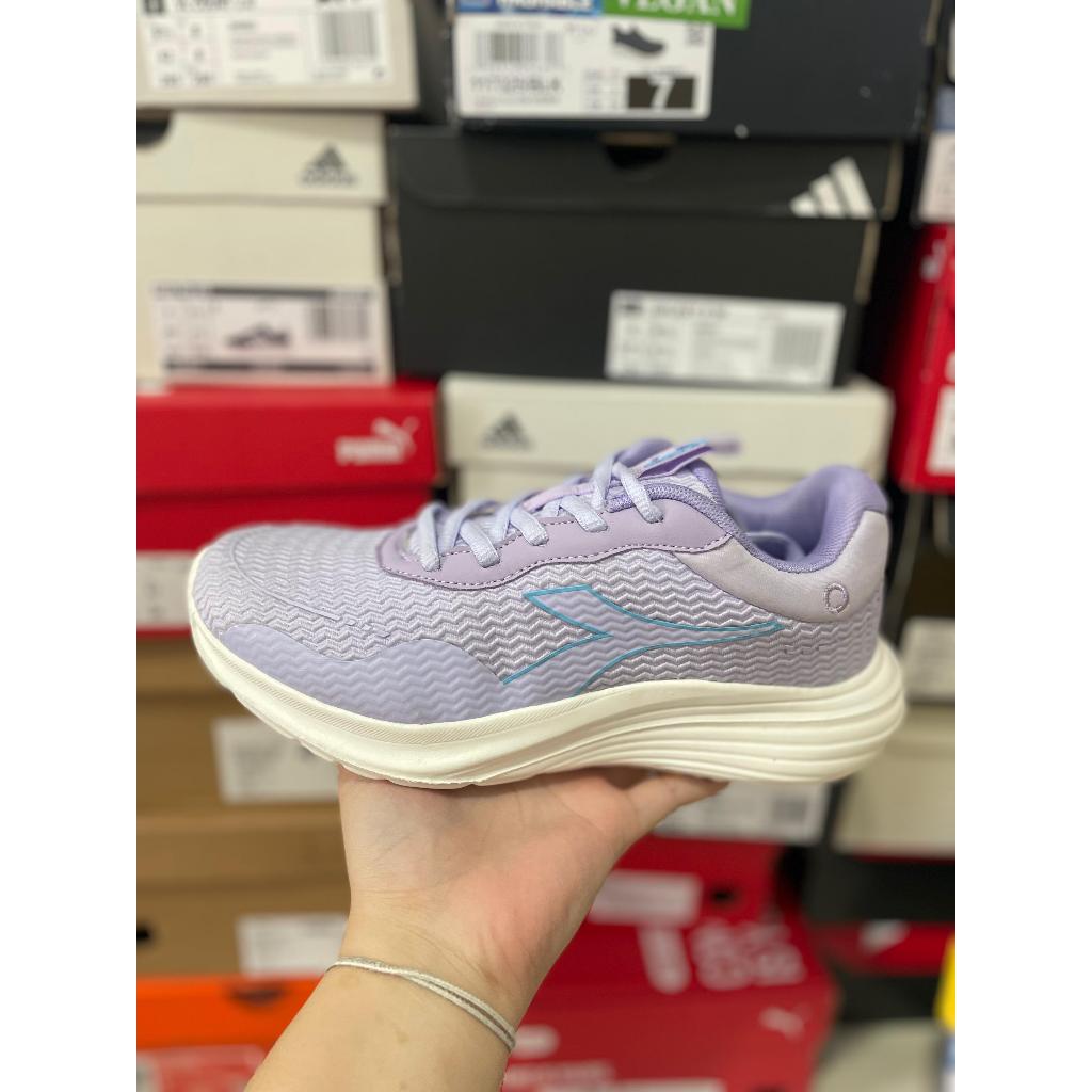 Sepatu Diadora Olahraga Wanita DIARU240803E ungu