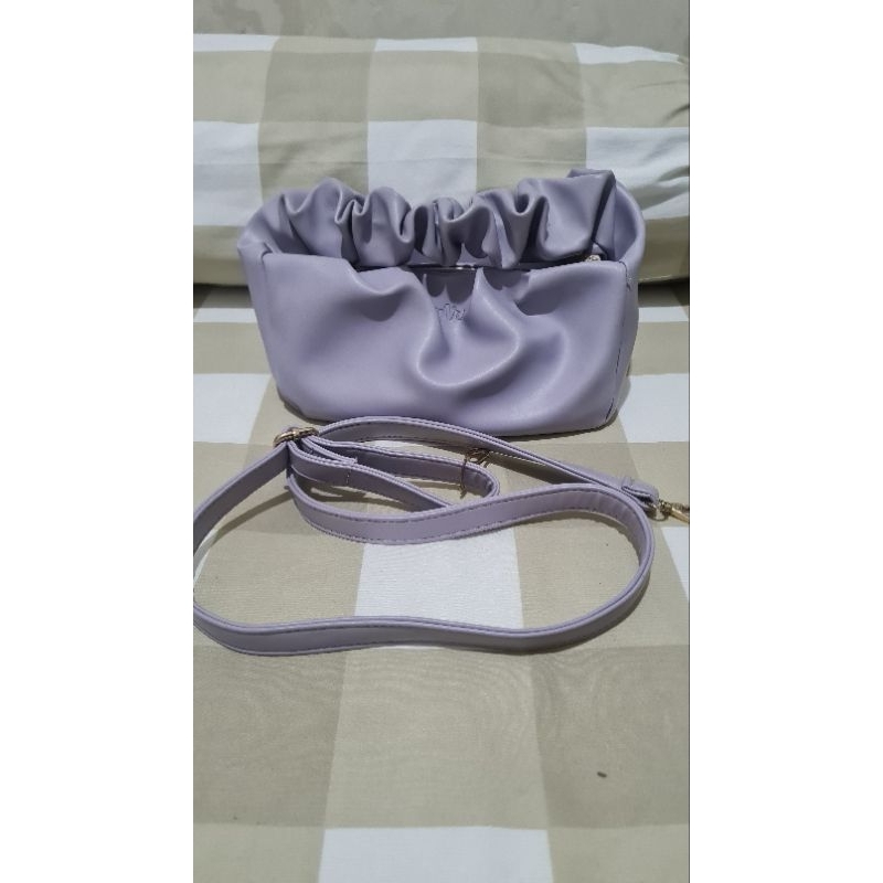 Preloved tas lilac/tas shoulder