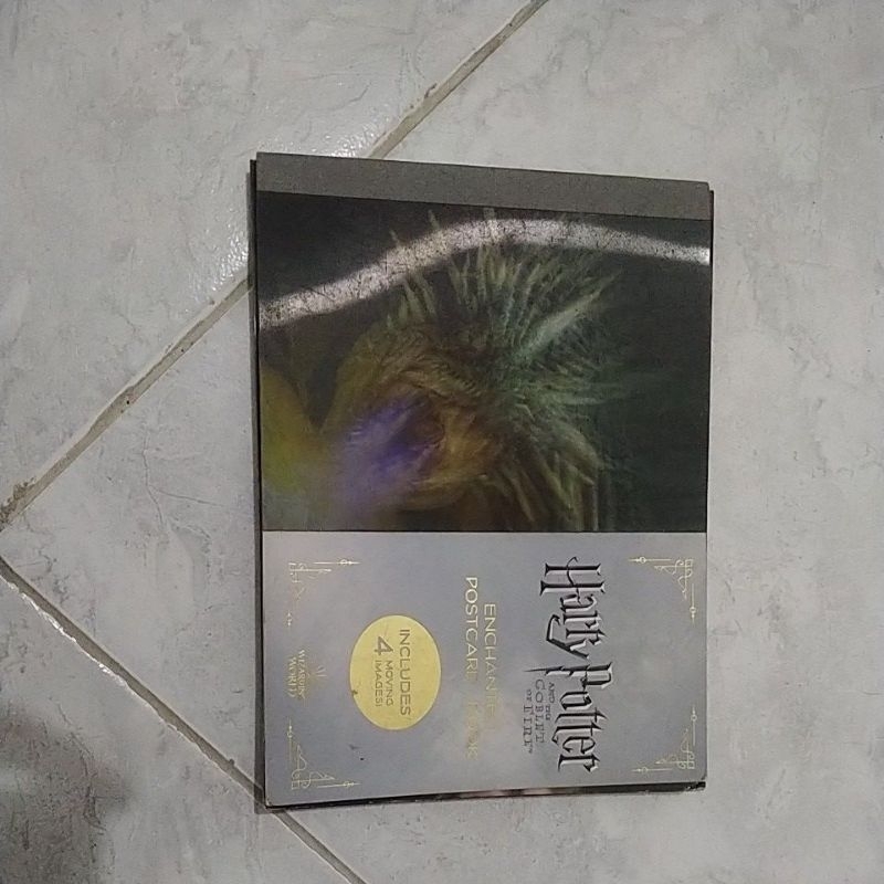 

harry potter enchanted postcard book