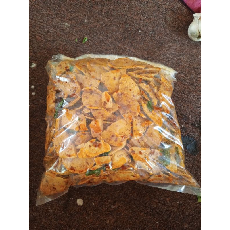 

Basreng Bojot Pedas Daun Jeruk ukuran 1kg