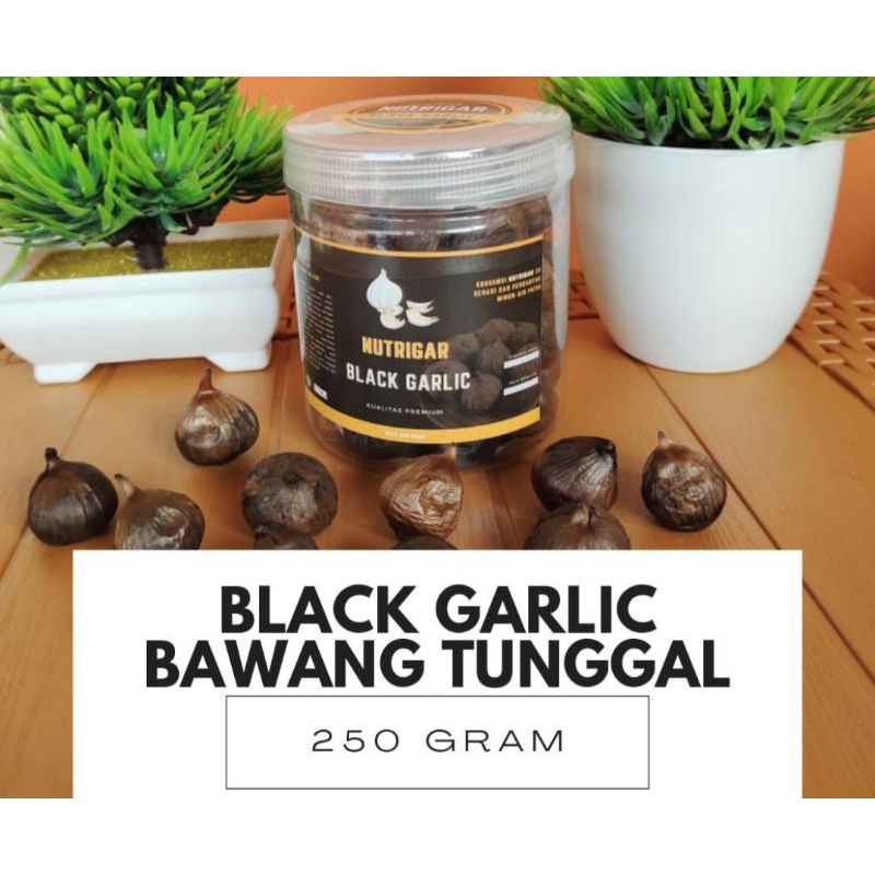 

Black Garlic Bawang Hitam Premium - Nutrigar 250 gram