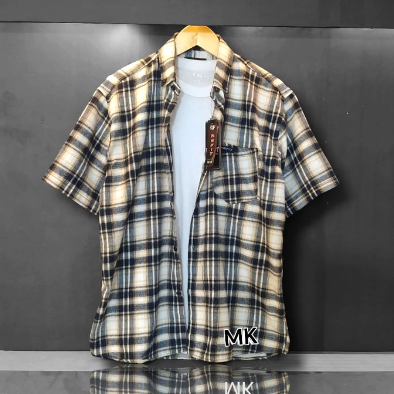Kemeja Pria Dewasa Lengan Pendek Kualitas Distro Flanel Kotak Pendek