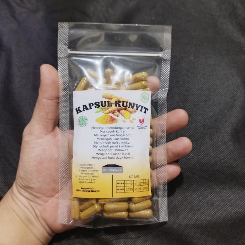 

Kapsul Kunyit Herbal Tradisional kemasan hemat isi ( 100 kapsul )