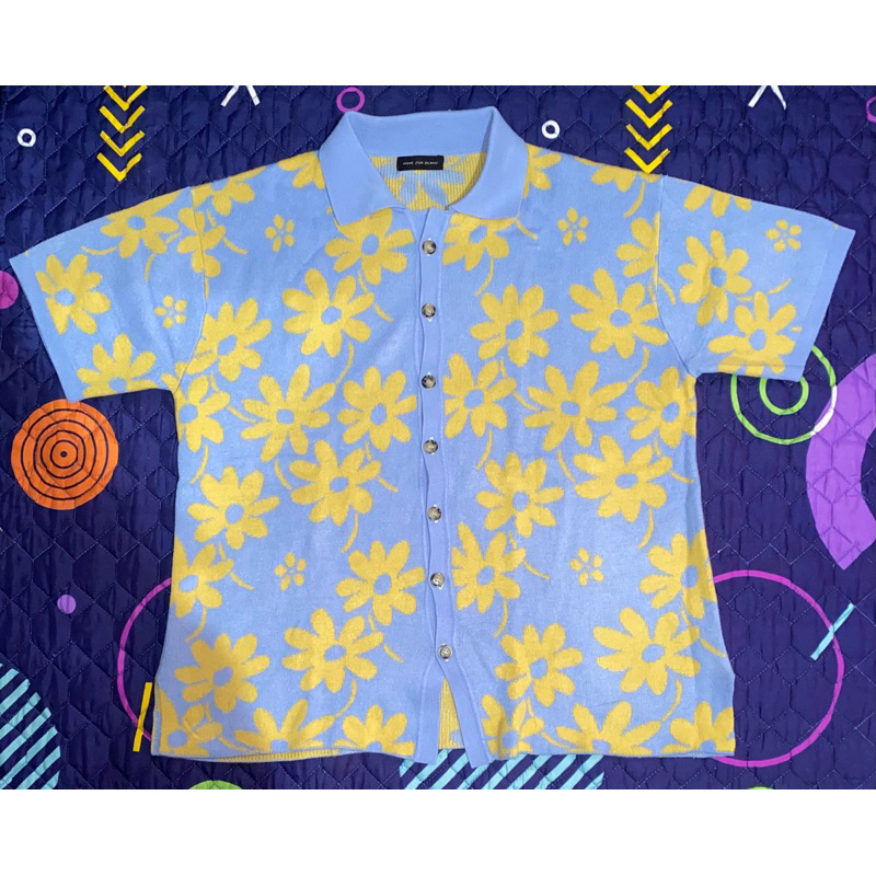 Knit Shirt Noir Sur Blanc