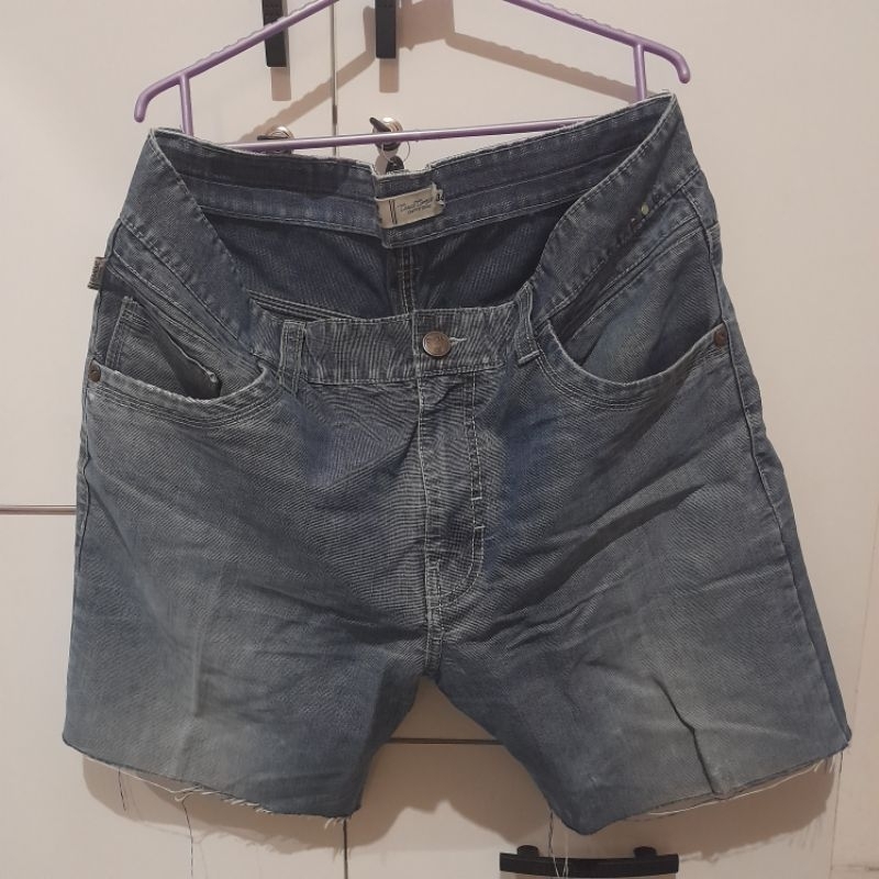 Jeans Pria Emba Preloved | Celana Pendek Pria Emba Second