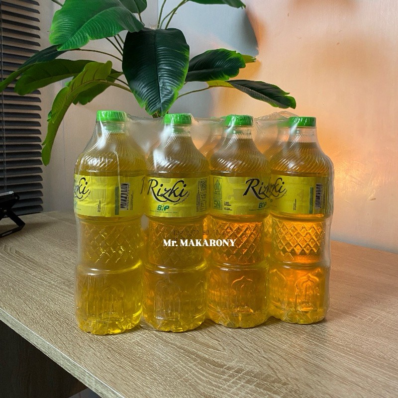 

Minyak Goreng RIZKY | ukuran 800ML | isi 12 pcs/satu pack | Harga grosir