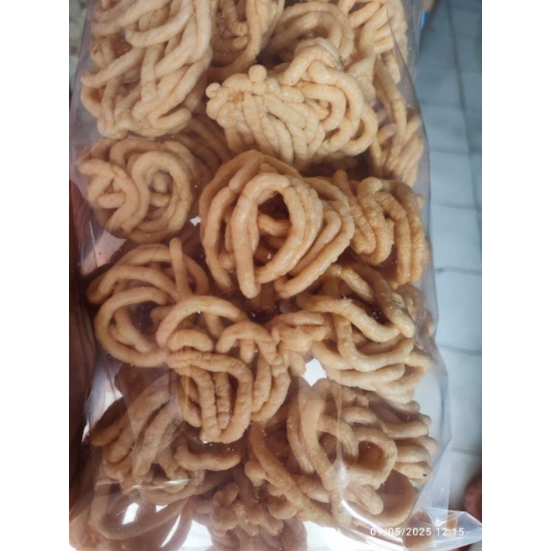 

Kerupuk Kulit sanggul Ikan Tenggiri