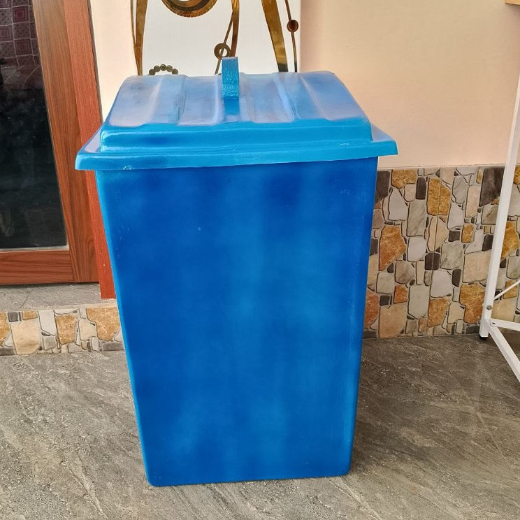 Bak Sampah Fiberglass Multi Fungsi Tampung air 58x35x35cm Packing Kayu 70L