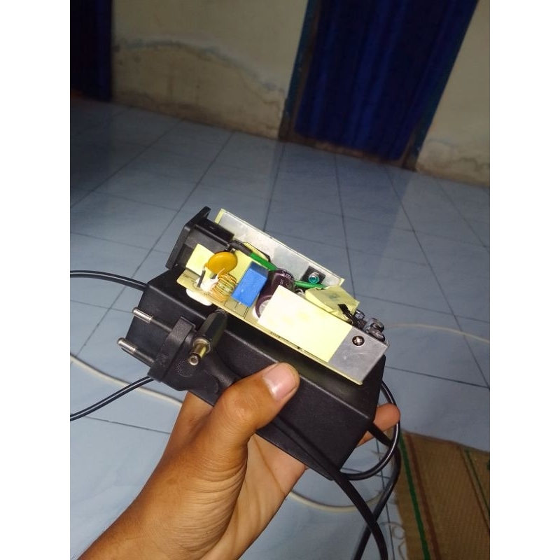 ADAPTOR DC 12V murni  barang berkualitas untuk ampli class D tpa3110 dll