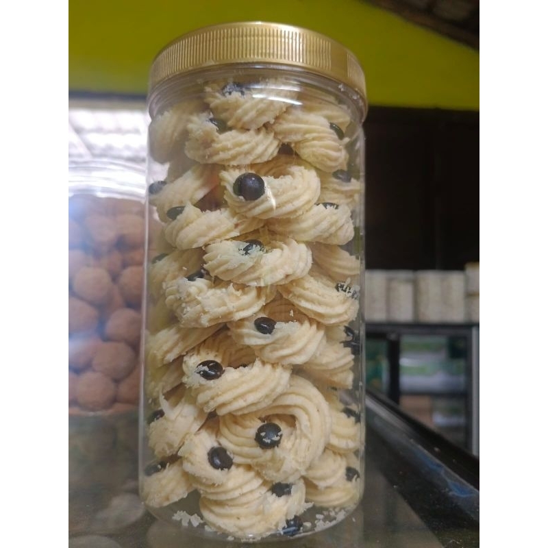 

Kue Kering Premium Camilan Serba Murah