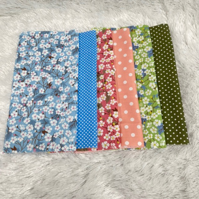 kain sakura dotty/kain katun 25x25cm/kain perca katun/kain potongan/kain prakarya/kain motif bunga/k