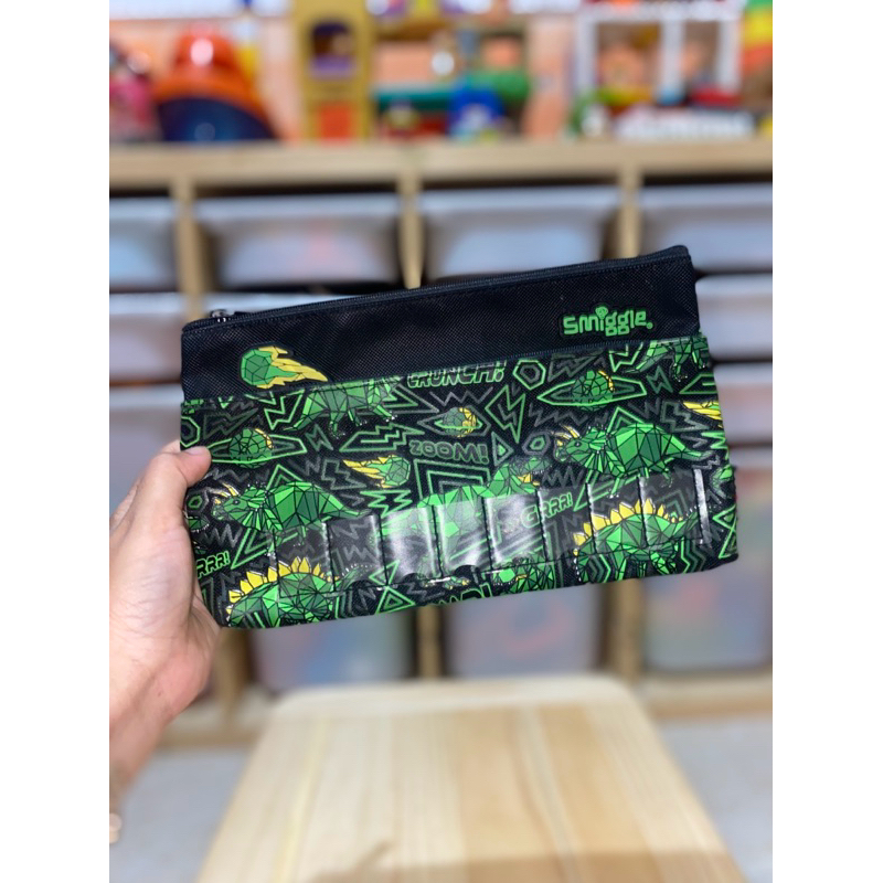 

Preloved Kotak Pensil Dinosaurus Smiggle Original Smiggle Wild Side Pencil Case Softcase Dinosaurs Like New