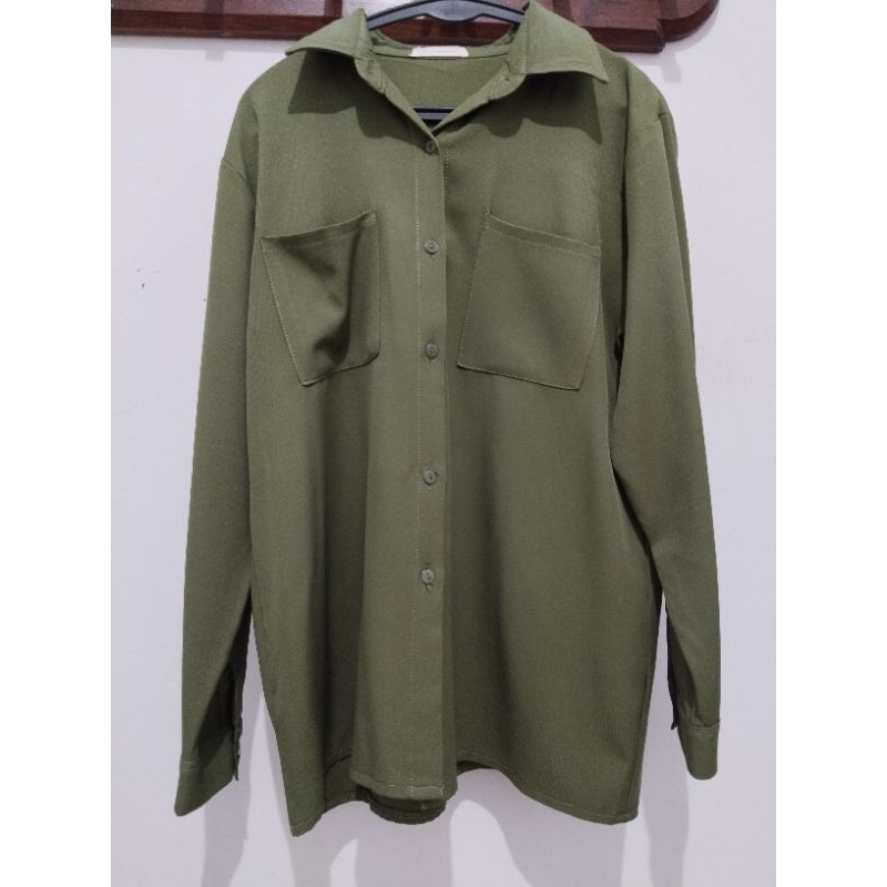 Kemeja Basic | House of Shopaholic [Preloved]