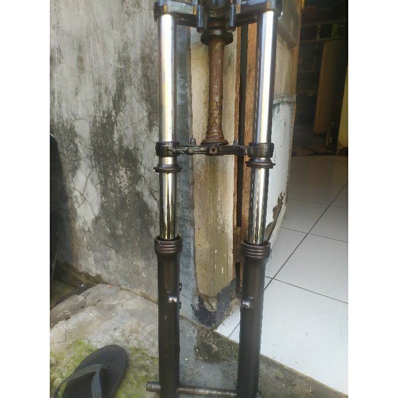 skok ninja R original